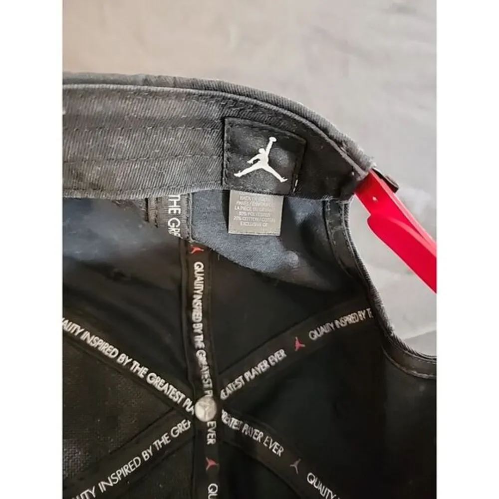 Air Jordan Baseball Cap Snapback‎ Hat Men OSFM Black Red Script Logo MJ Michael
